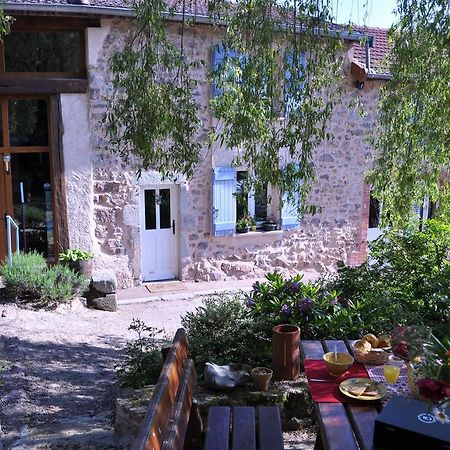 La Ferme Aux Abeilles Hotel Ambierle Kültér fotó