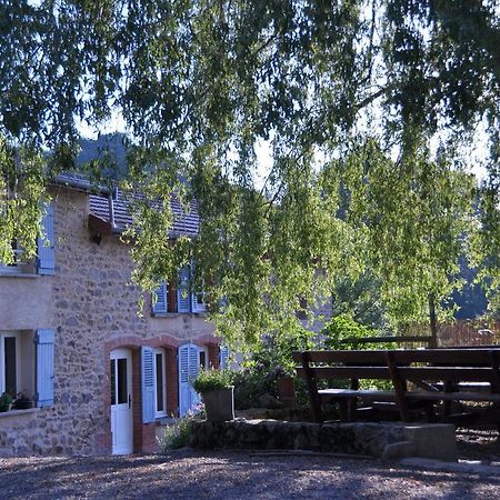 La Ferme Aux Abeilles Hotel Ambierle Kültér fotó